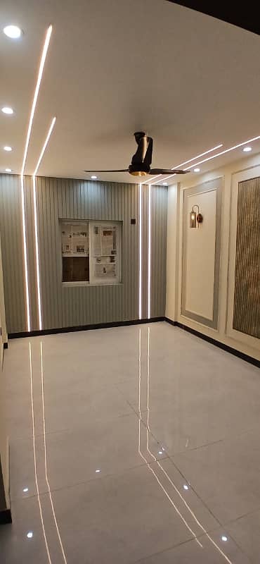 Apartment for sale 2 bed drawing dining 950 sq feet zamzama commercial dha phase 5 Karachi