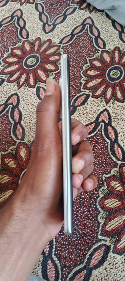 I am seriously selling mobile phone