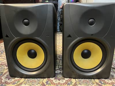 Behringer B1031 Active Monitors