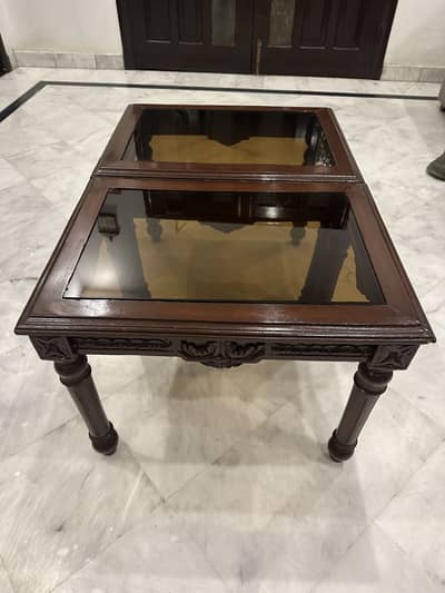 One centre table 2 coffee table for sale