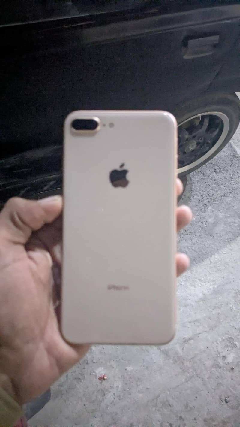 iphone 8 plus 1