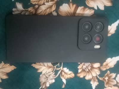 conditiom bilql new h ak 2 month us hoa h bss complt smaan