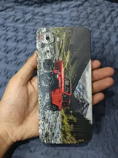 Infinix hot 60i full lash 10/9.5 box and charge sat original axcange