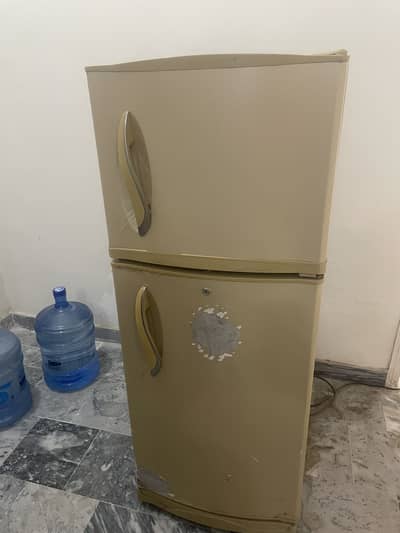 Refrigerator for sale in good condition