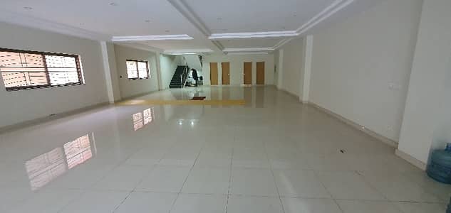 1kanal Commercial 1st Floor Available For Rent Near Canal Road G4 Block Johar Town Lahore