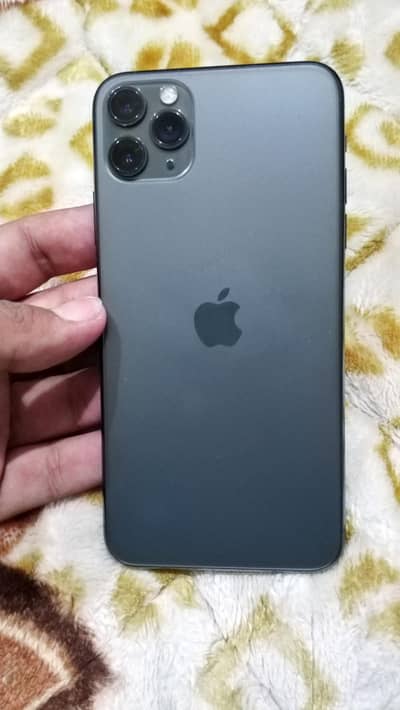 I phone 11 pro max 256 gb for sale total original
