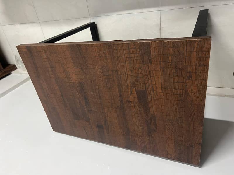 Computer table  for offices work 5