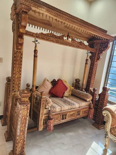 Premium Solid Wood Chinyoti Jhoola Hand-Carved Masterpiece (Heavy Duty