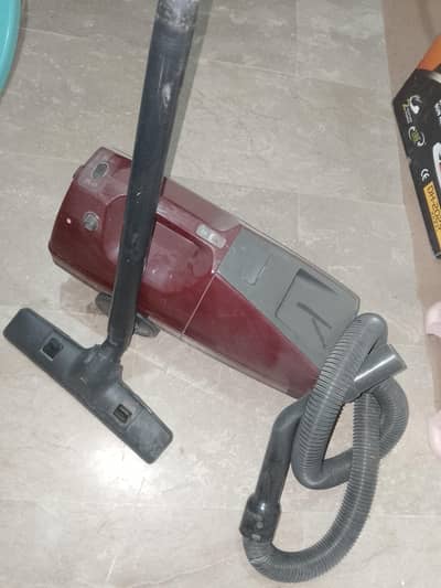 National vacuum cleaner