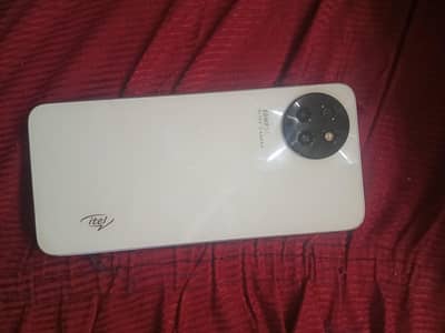 8+8 128 all ok with box charger exchange possible 03485661225