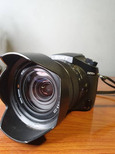 Sony RX-10 Mk-III