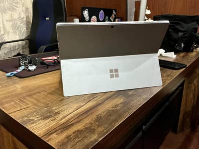 MICROSOFT SURFACE PRO 6  (16 GB/ 512 GB SSD) 4k Resolution.