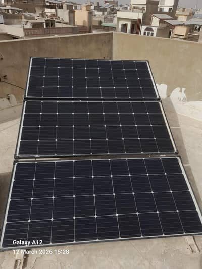 Solar Panels for Sale Perfect Condition
