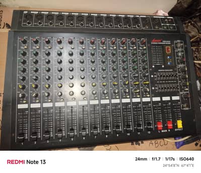 lane power mixer 12 chenal