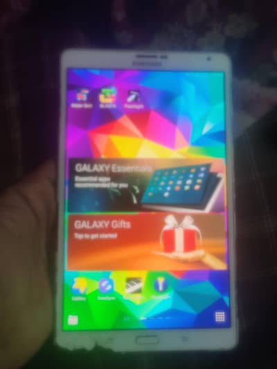 Samsung Galaxy tabs smt705
