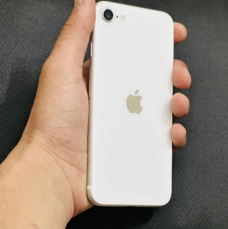 IPHONE SE 3