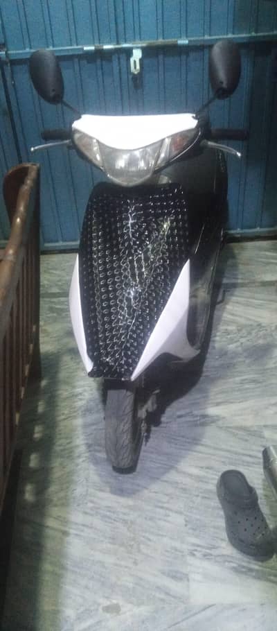 petrol Scooty for sale