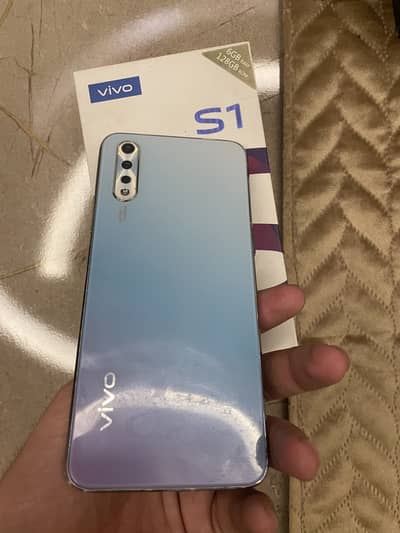 Vivo S1