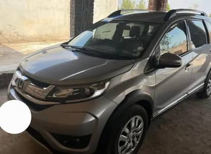 Honda BR-V 2018-19 model, Islamabad Registered
