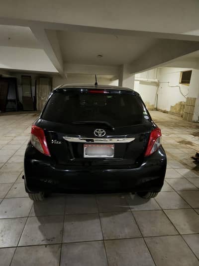 Toyota vitz 2014