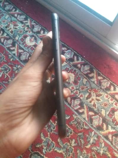 Iphone 11 factory unlock 64