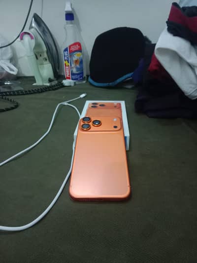 I phone 17bpro max orange color