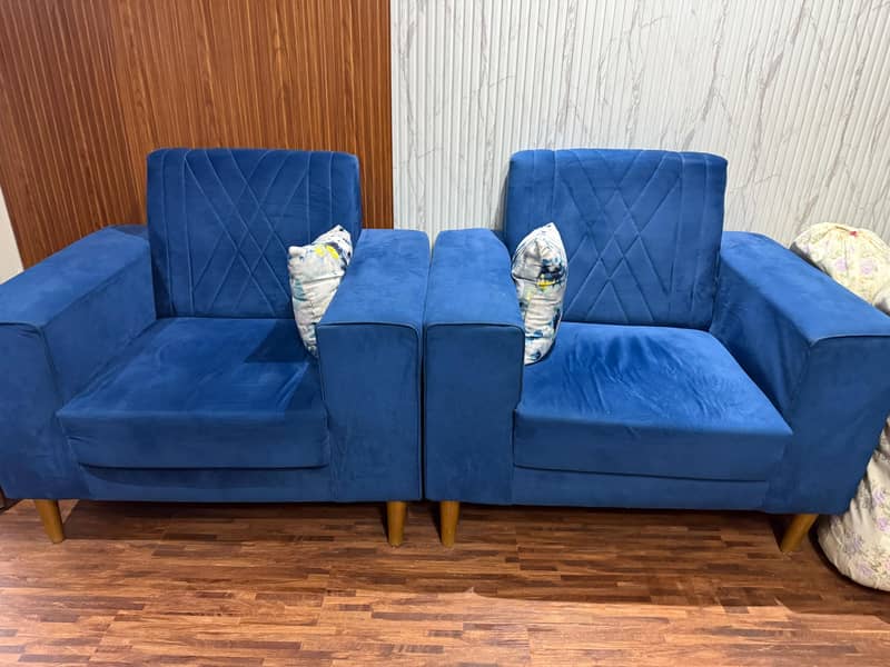 Sofa set 0