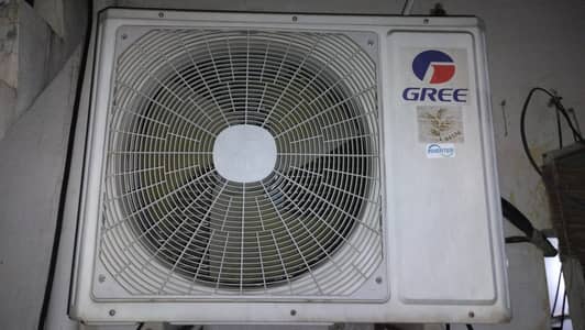 Gree 1.5 Ton  DC inverter for sale