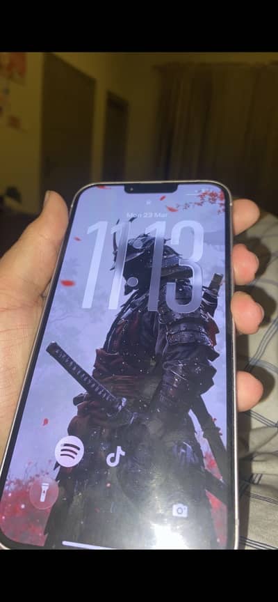 Urgent sale contact me on WhatsApp