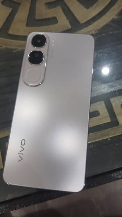 vivo y200 8/256