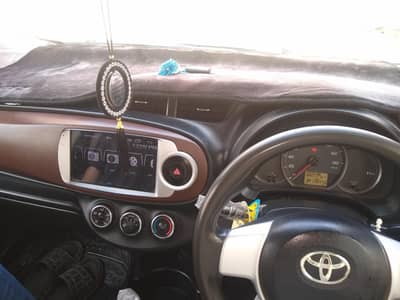 Toyota vitz jewela