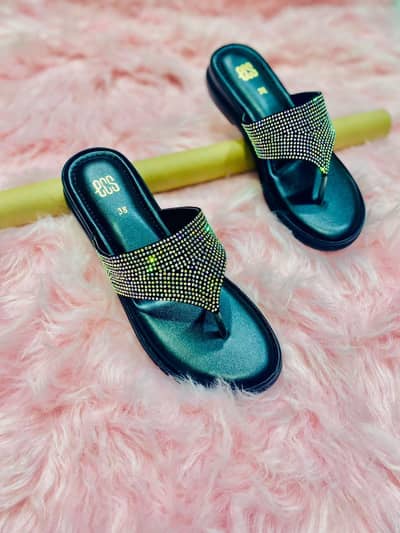 STYLISH WOMEN'S PU LEATHER  CASUAL SLIPPERS 1PAIR FREE DELIVERY