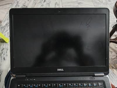 Dell Latitude 7440 Screen