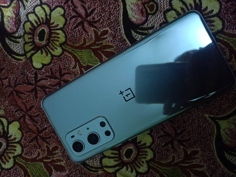 Oneplus 9Pro 1