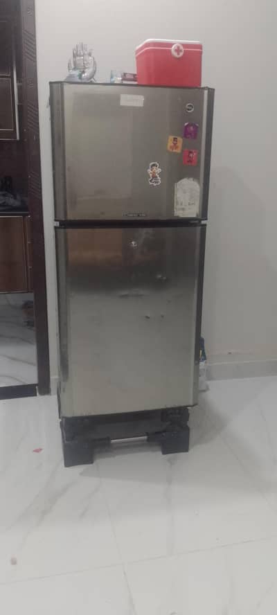 I'm selling my fridge