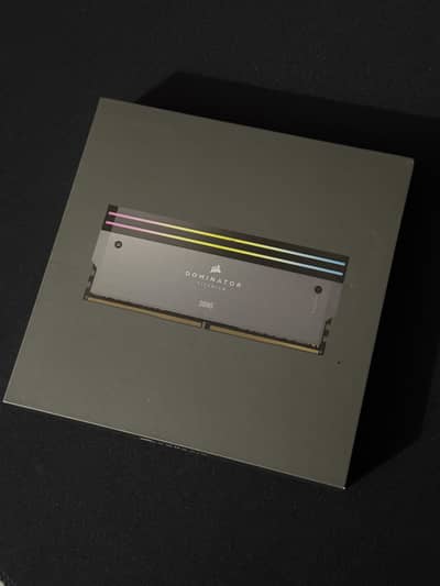 Corsair Dominator Titanium RGB 64GB (2x32GB) 6000MHz CL30 Desktop RAM