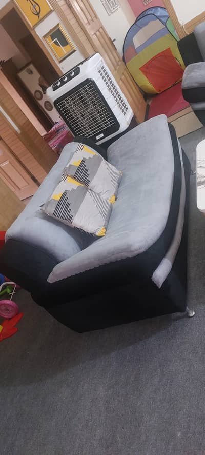 Like New Sofa Set – 2 Seater + 1 Seater (Recently Upholstered)