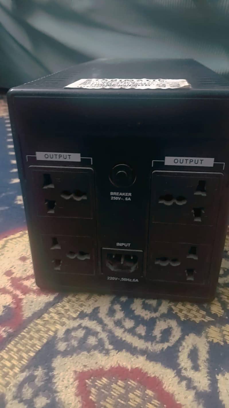 Two computer ups 10