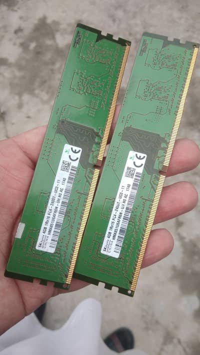 DDR4 RAM 4GB (2400MHz)