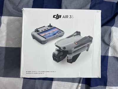 DJI Drone Air 3S Fly more combo with RC2 Controller