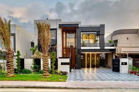 Mazhar Munir Designed 1 Kanal Modern Designed New Build House For Sell In Dha Lahore