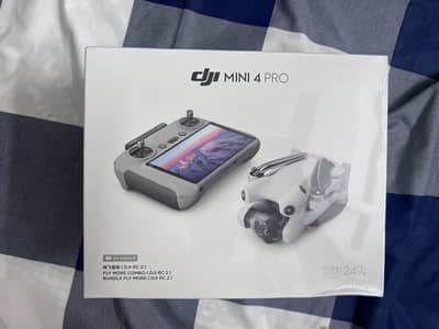 DJI Mini 4 fly more combo