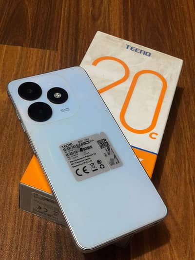 I am selling my phone  4+2/128 gb