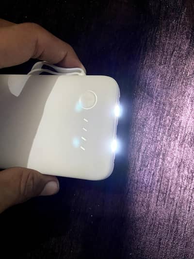 ven-dens super fast charging power bank 10000mah with four cables