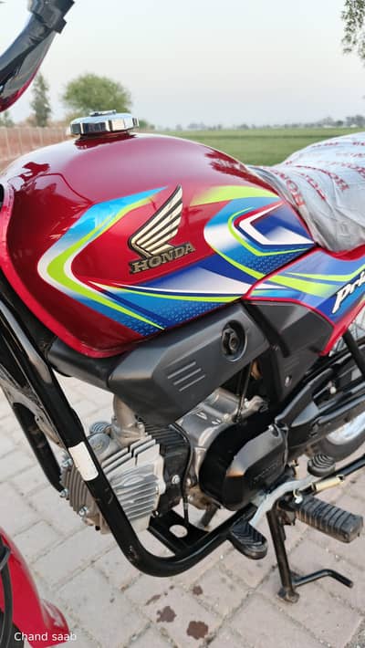 Honda pridor 25 model brand new showroom condition 03396464638