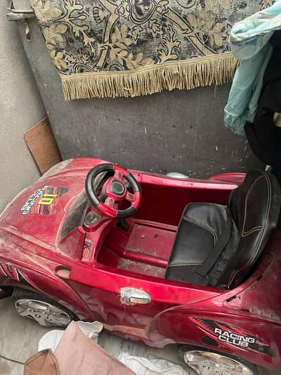 kids battery car 10/10 condition