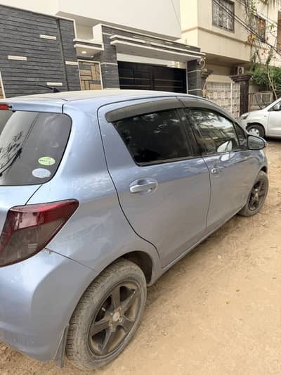 Toyota Vitz 2013