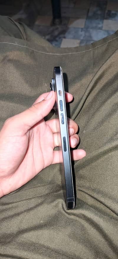 iPhone 14 Pro Max 10/8 all ak