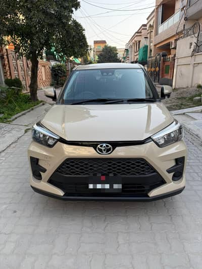 Toyota Raize XS