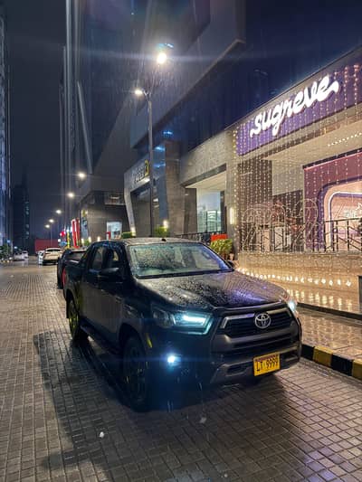 Toyota hilux revo rocco 2022